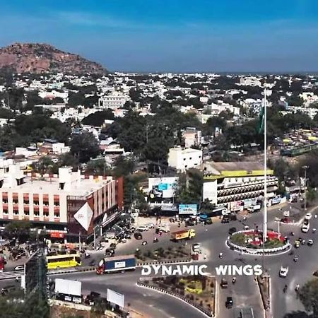 Model Grand Inn بيلاري المظهر الخارجي الصورة